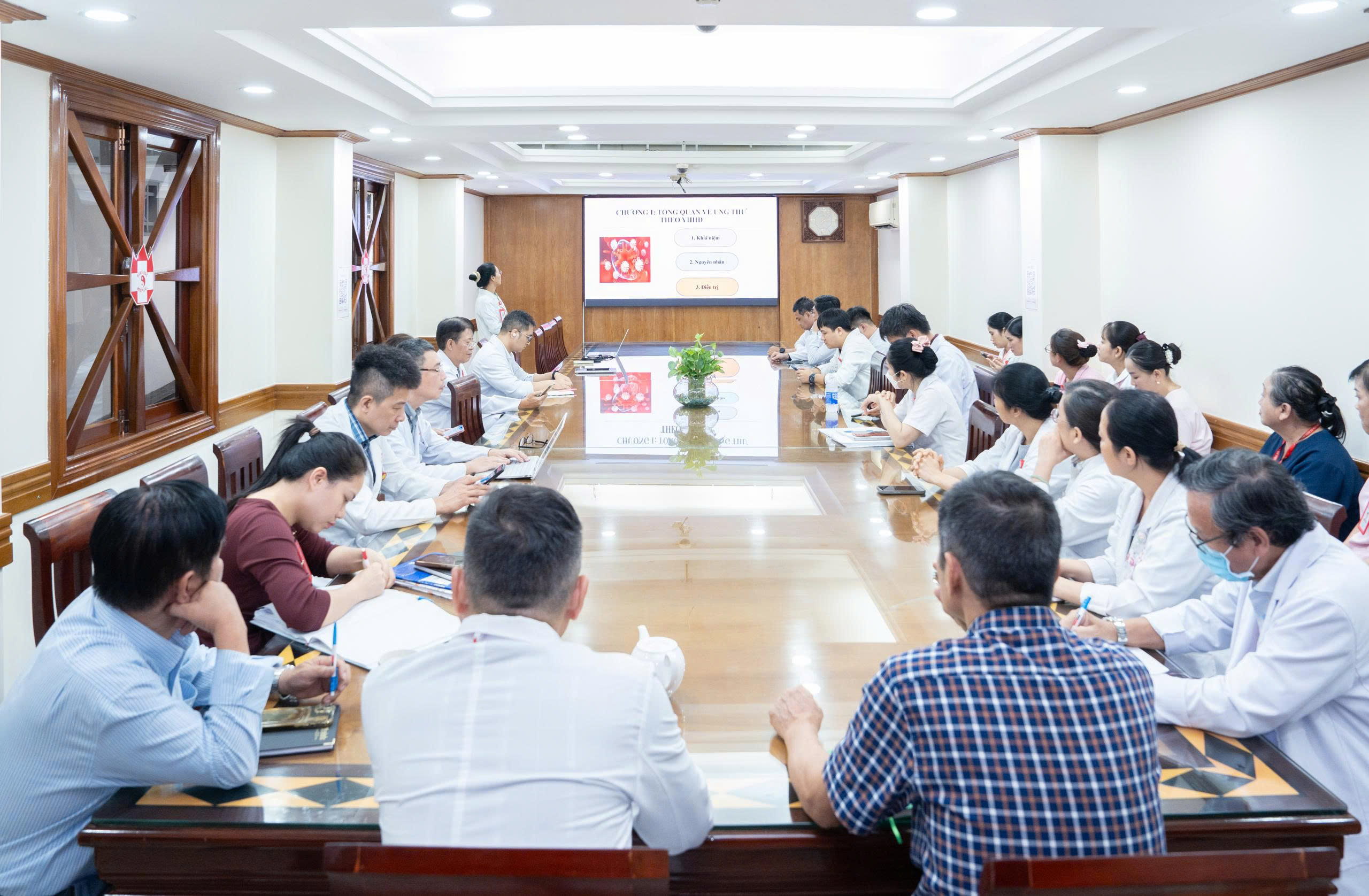 Tiếp cận và điều trị ung thư trong Y học cổ truyền