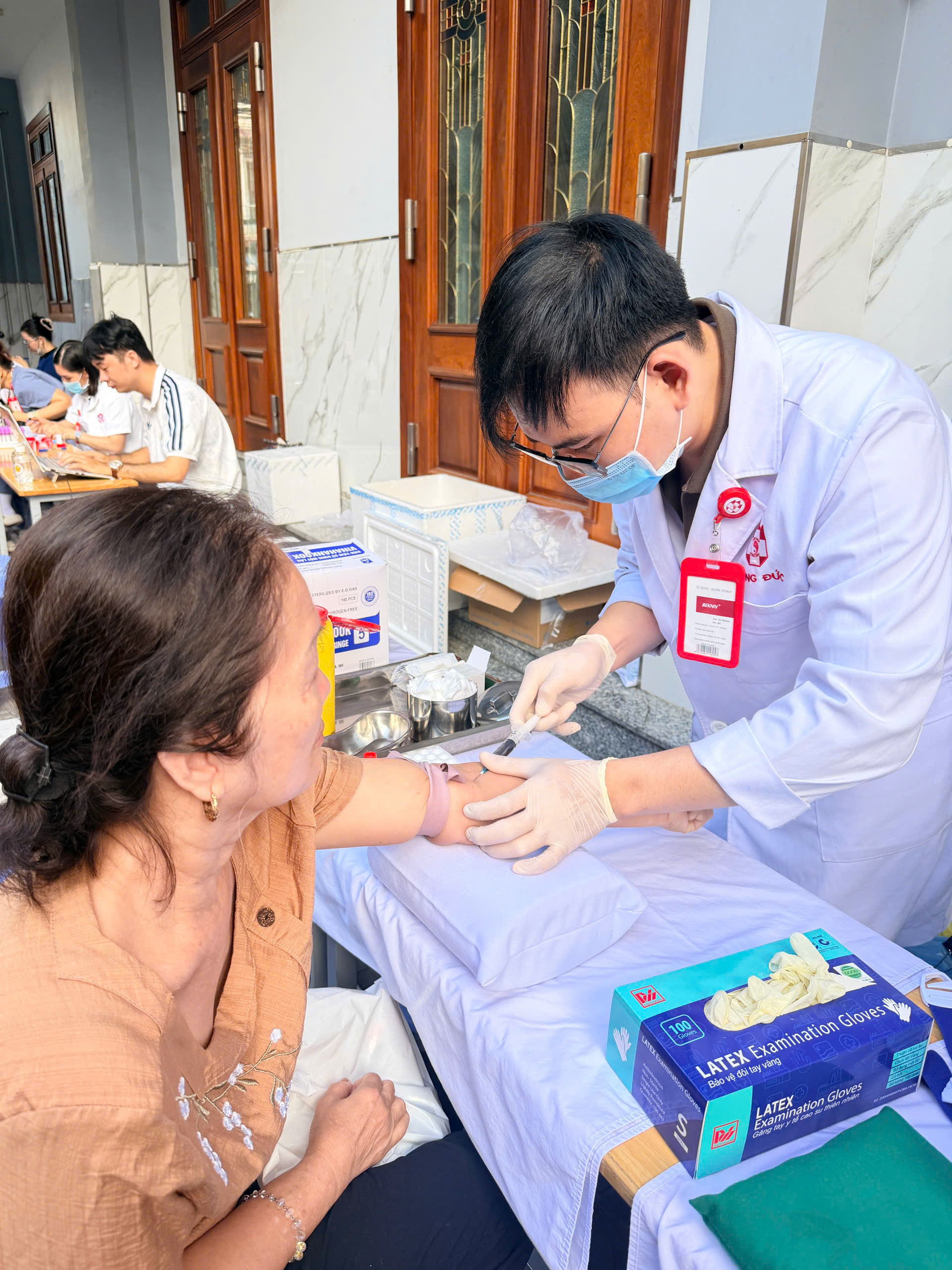 TP.HCM: Hơn 534.000 người dân đã được khám sức khỏe và lập hồ sơ sức khỏe điện tử.