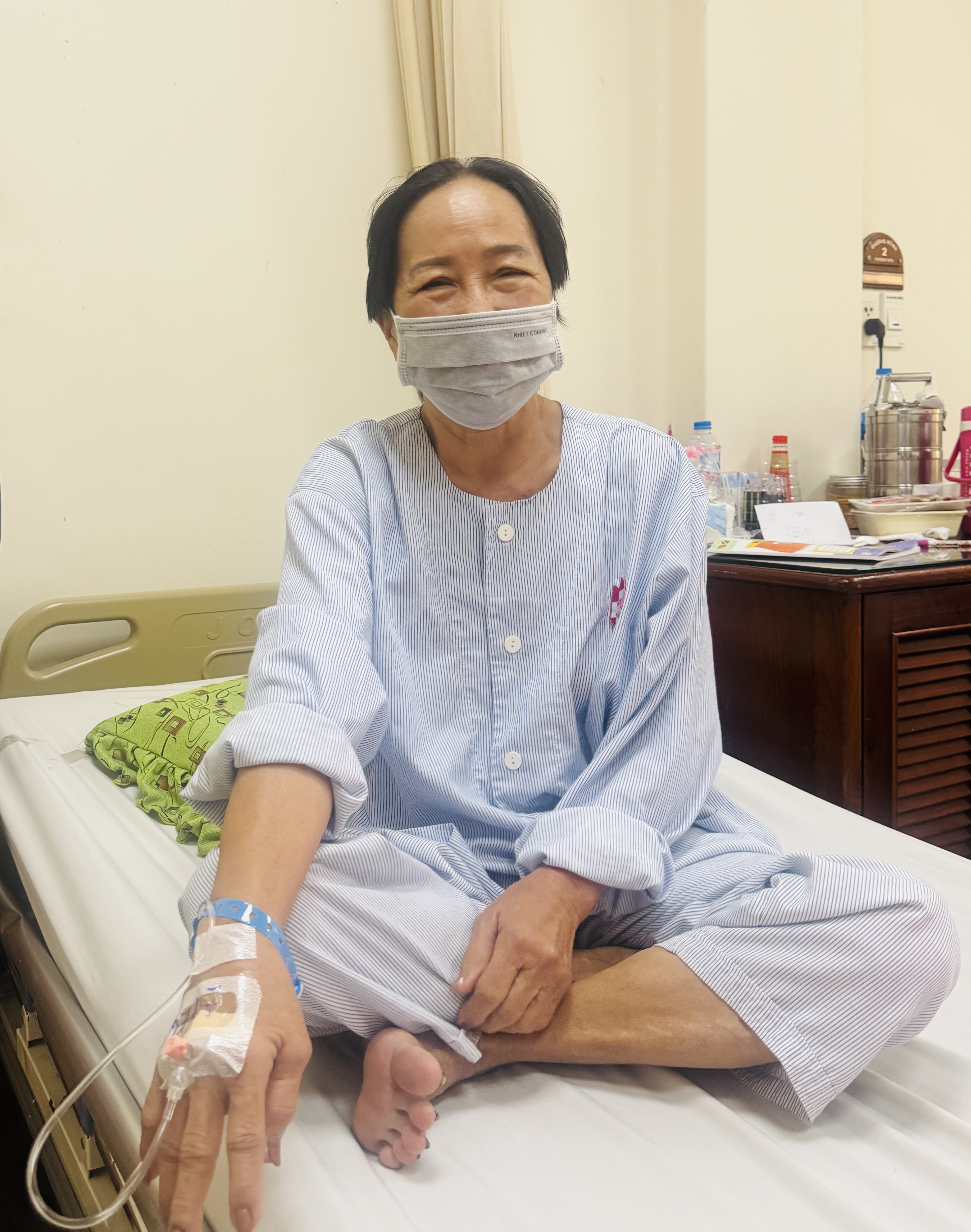 Đau lưng ở người cao tuổi: Cảnh báo bệnh lý cột sống