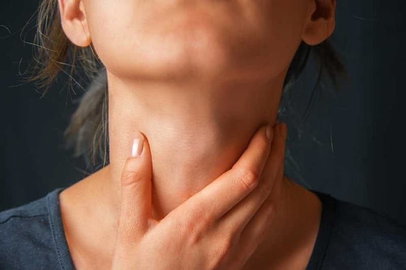 ĐỪNG BỎ QUA CHUYỆN NUỐT VƯỚNG, ĐAU HỌNG KÉO DÀI