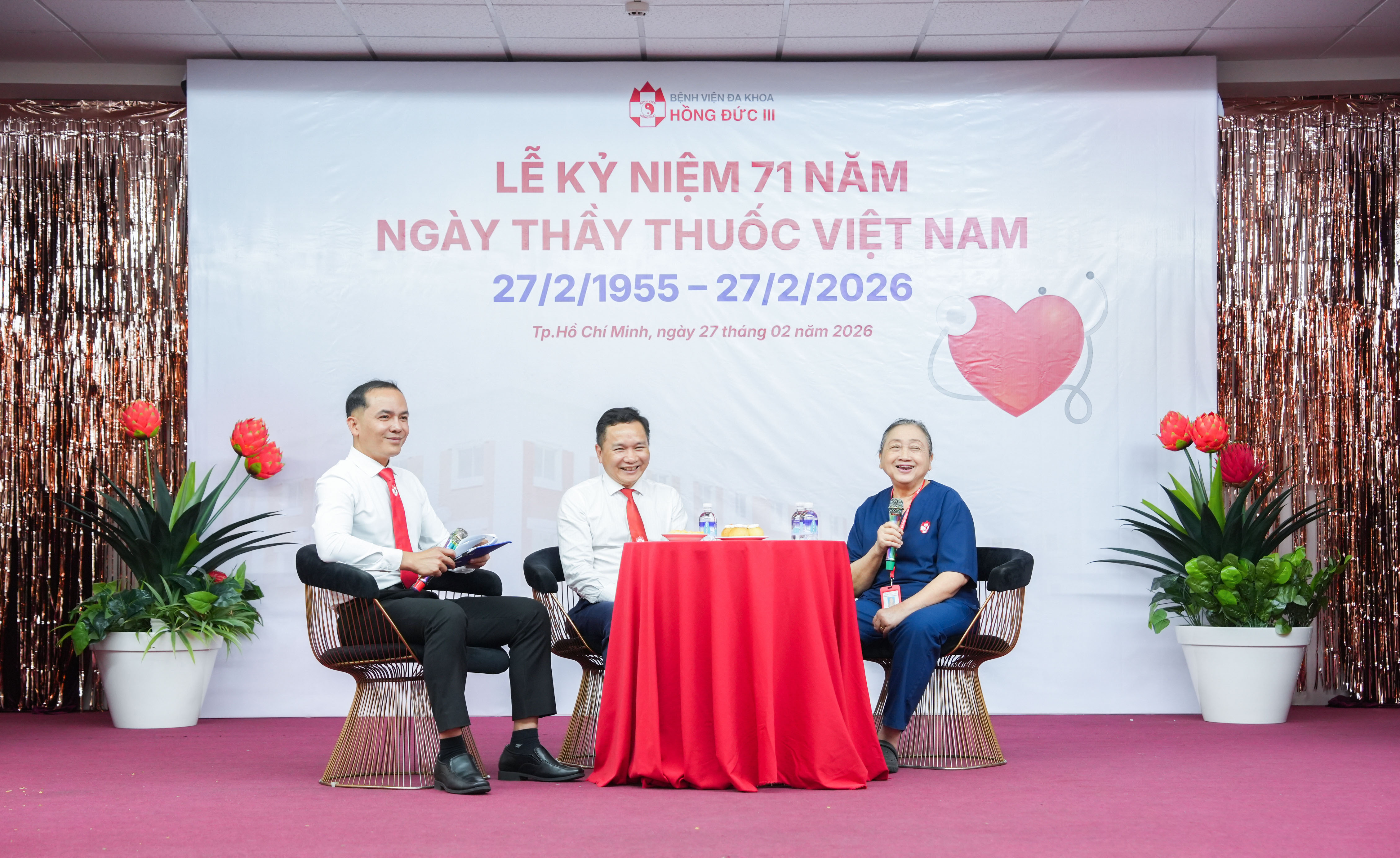 Bệnh viện Đa khoa Hồng Đức III:
Sôi nổi hoạt động kỷ niệm 71 năm Ngày Thầy thuốc Việt Nam 27-2